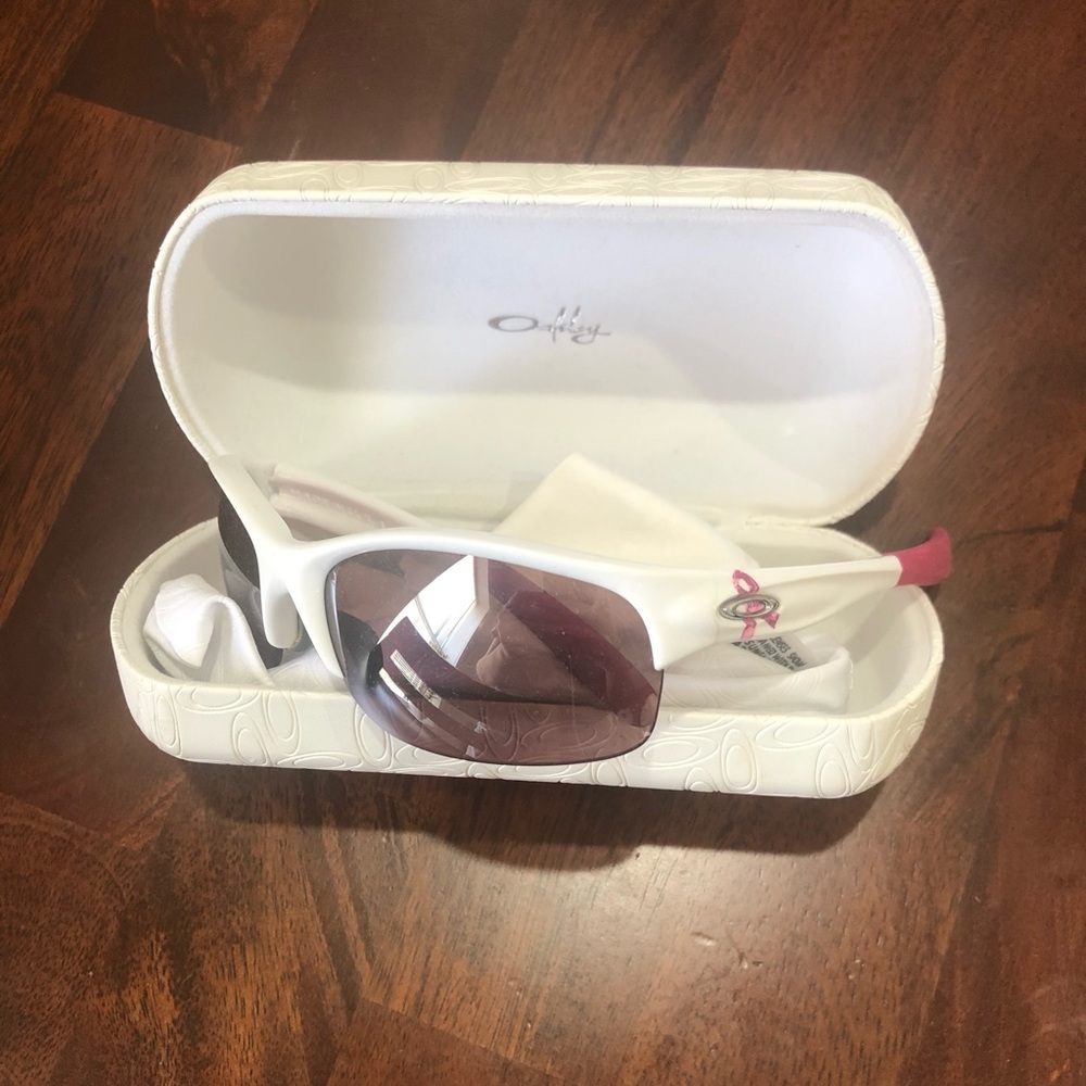 Oakley Sunglasses-Breast Cancer Edition